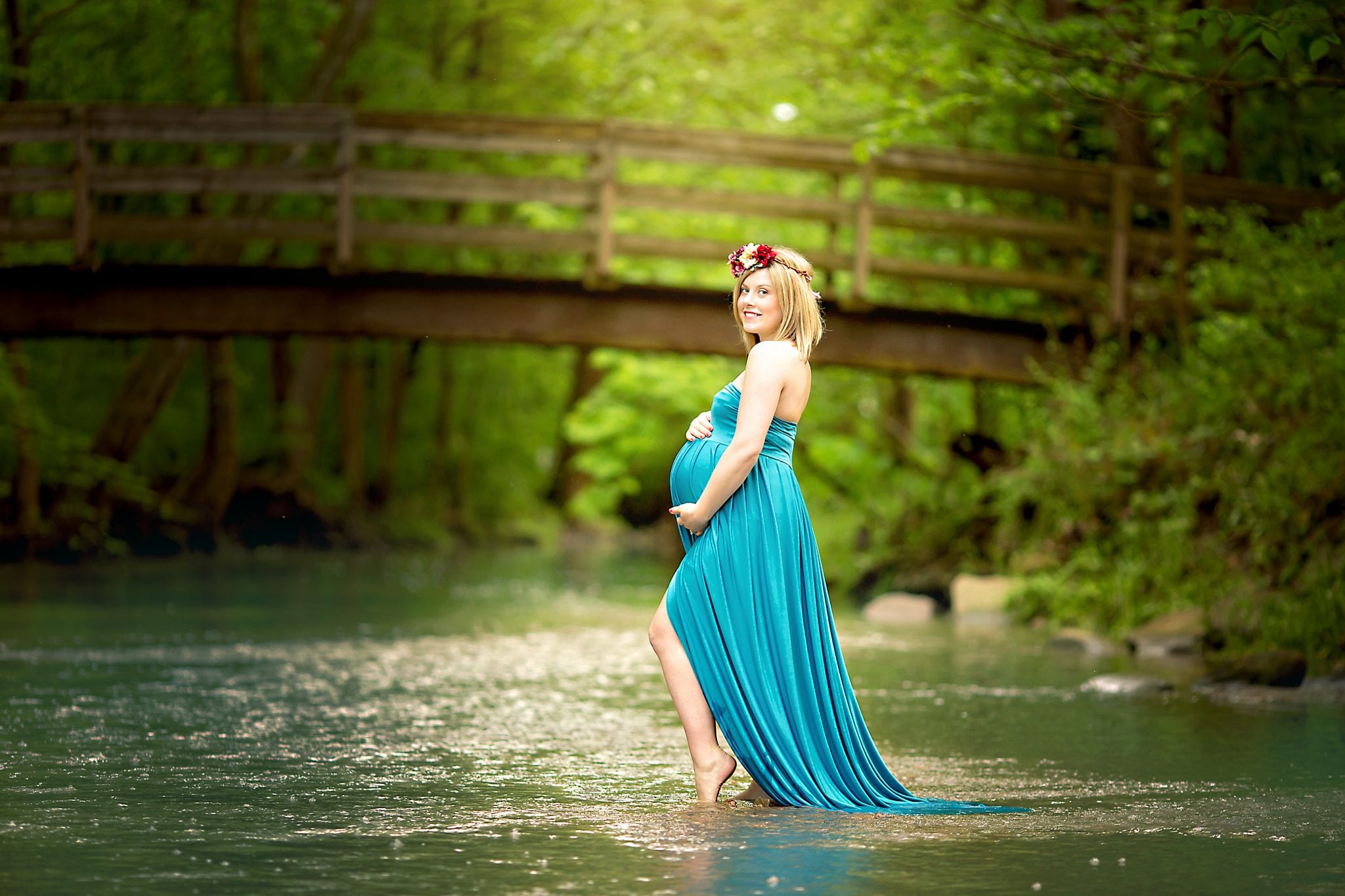 Mollie’s Rustic Maternity Session
