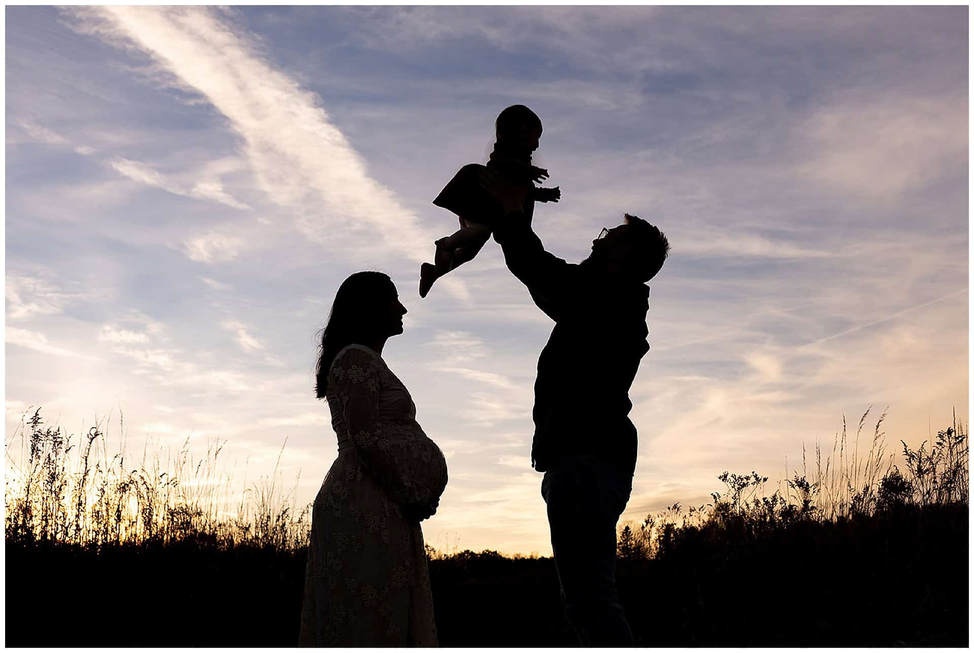 Outdoor Maternity Session | Medina Ohio Photographer